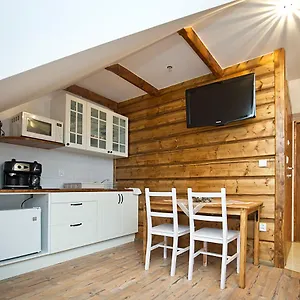  Apartament Dwupoziomowy Krzesany